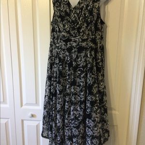 Vera Wang dress size XL